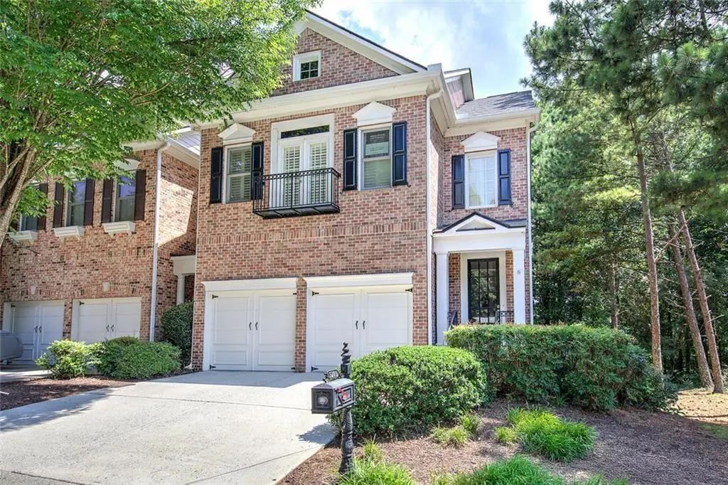 5205 Waters Edge Trail, Roswell