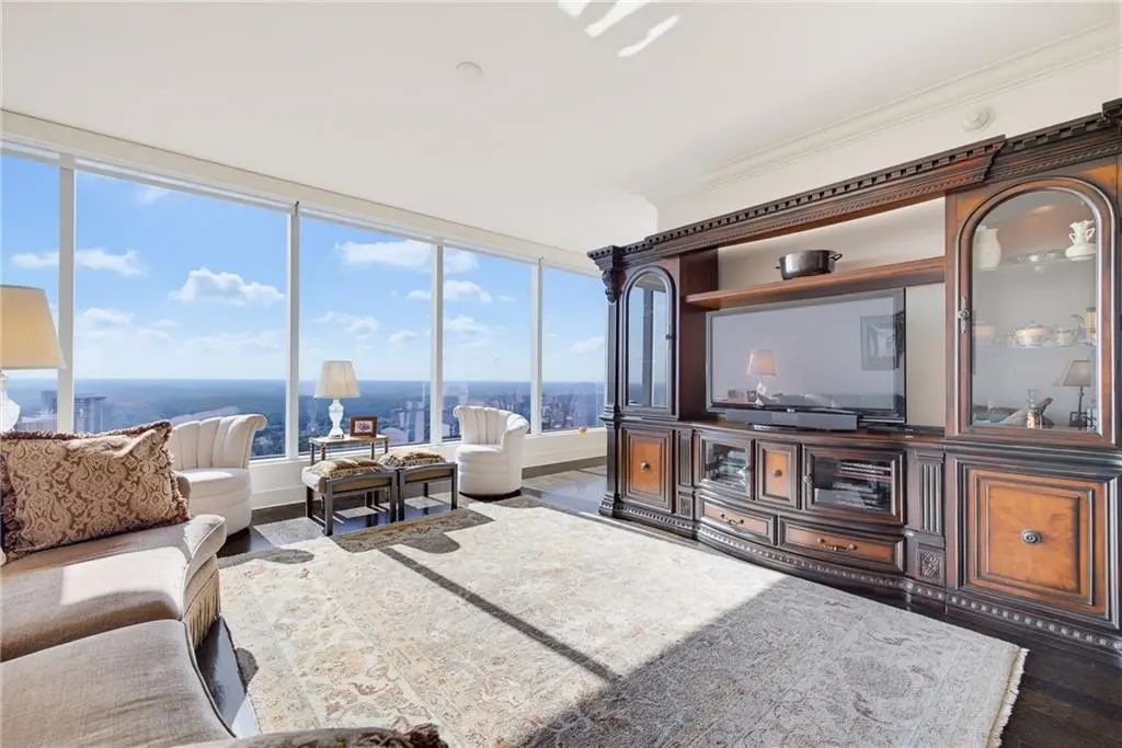 Unit 2606 - 3630 Peachtree Road Ne, Atlanta