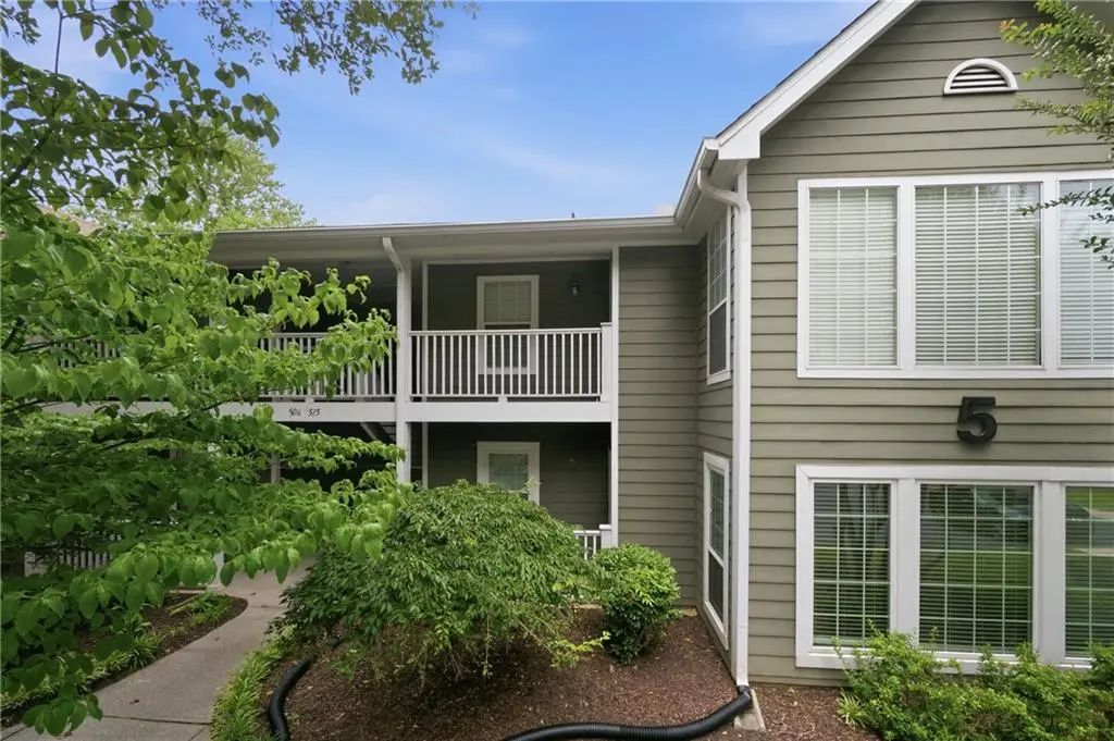 515 Berkeley Woods Drive, Duluth