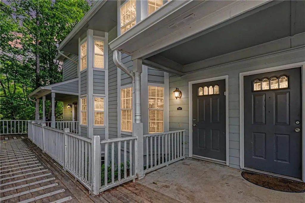 Unit 203 - 3960 Riverlook Parkway Se, Marietta