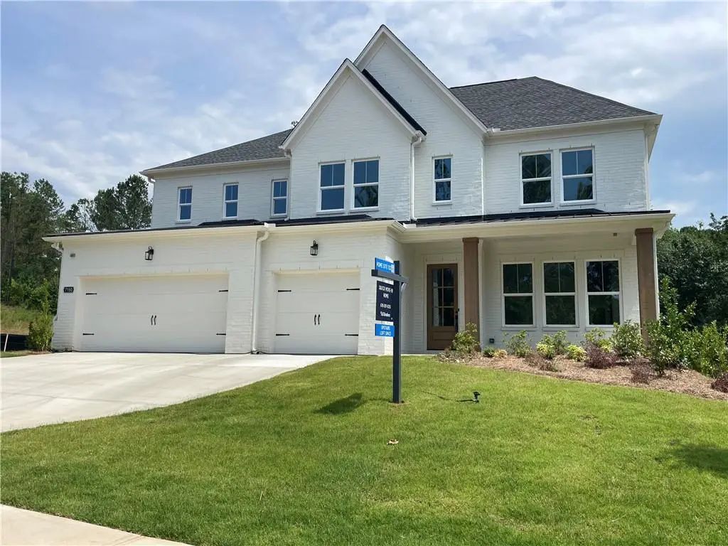 7150 Pond View Drive, Cumming