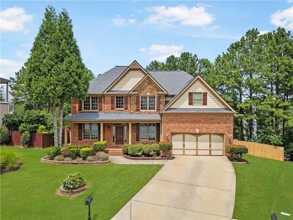 5605 Viewpoint Court, Suwanee