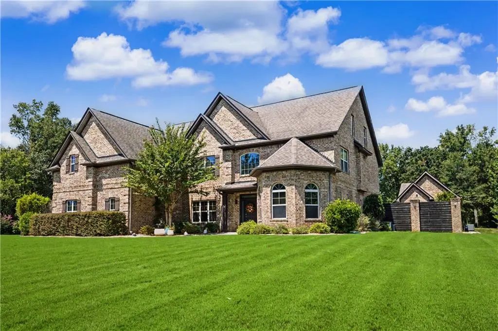 120 Broad Meadows Lane, Fayetteville