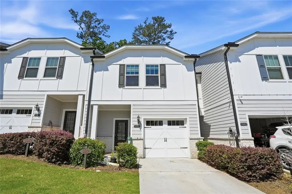 5652 Plain Field Lane, Lilburn