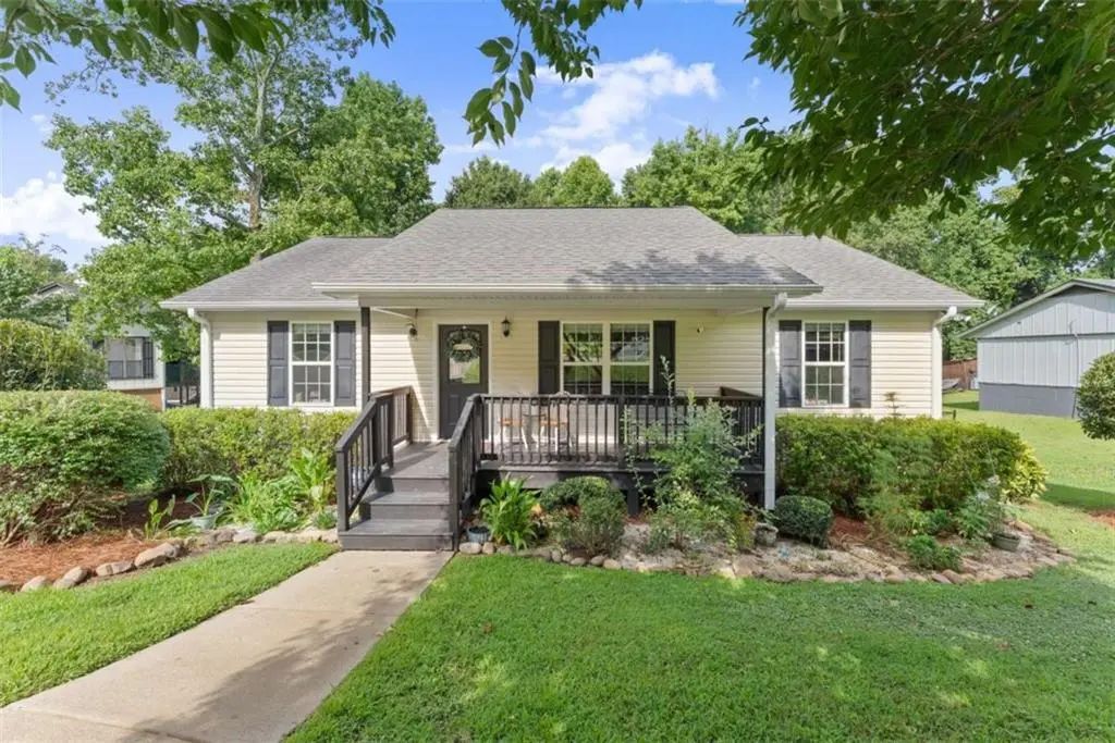 1738 Lanier Springs Drive, Gainesville