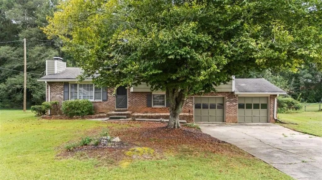 4561 Fairfax Place, Powder Springs