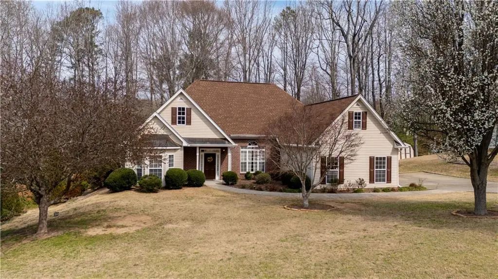 4838 Netherlands Place, Flowery Branch