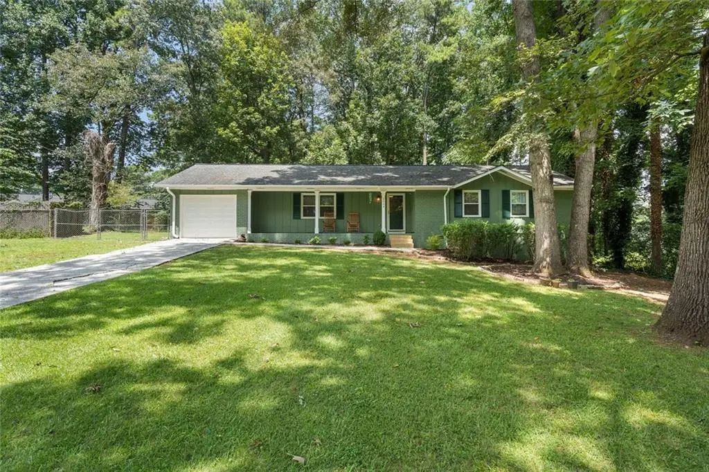 2064 Leatherleaf Court Sw, Marietta