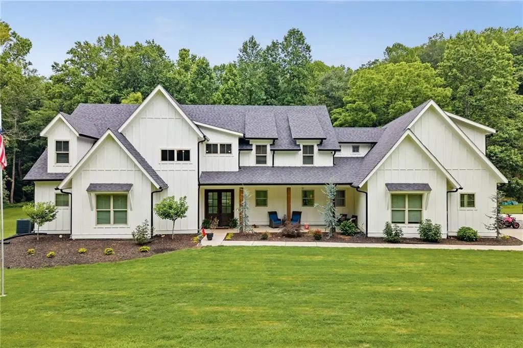 1485 Duffy Grizzle Road, Dahlonega