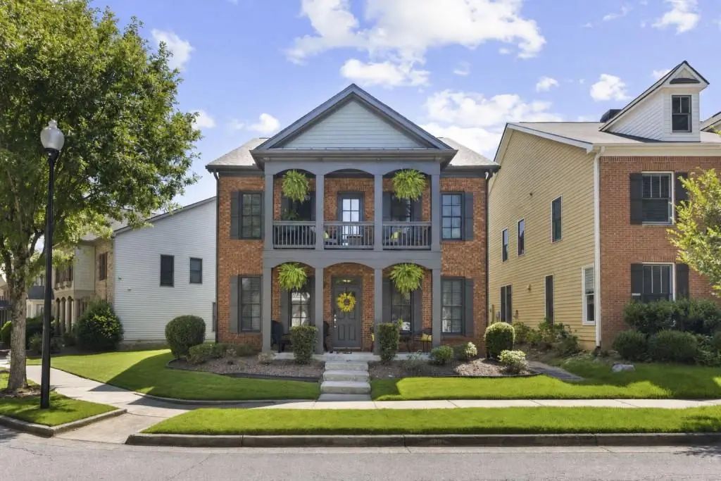 1516 Baxley Pine Trace, Suwanee