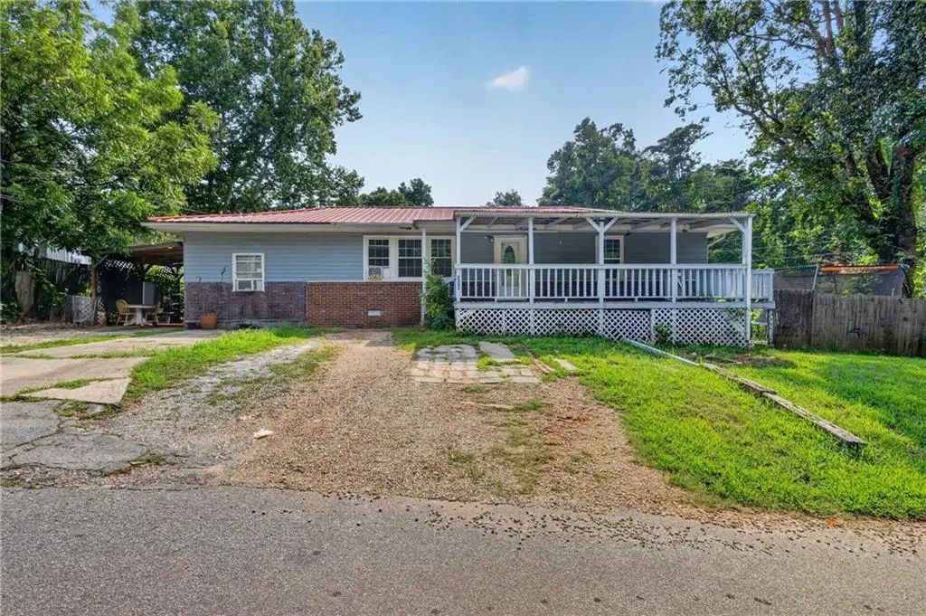 2321 Pine Circle Drive, Gainesville
