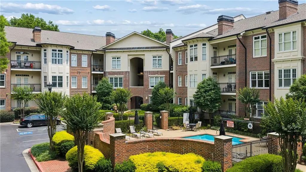 Unit 1111 - 825 Highland Lane Ne, Atlanta