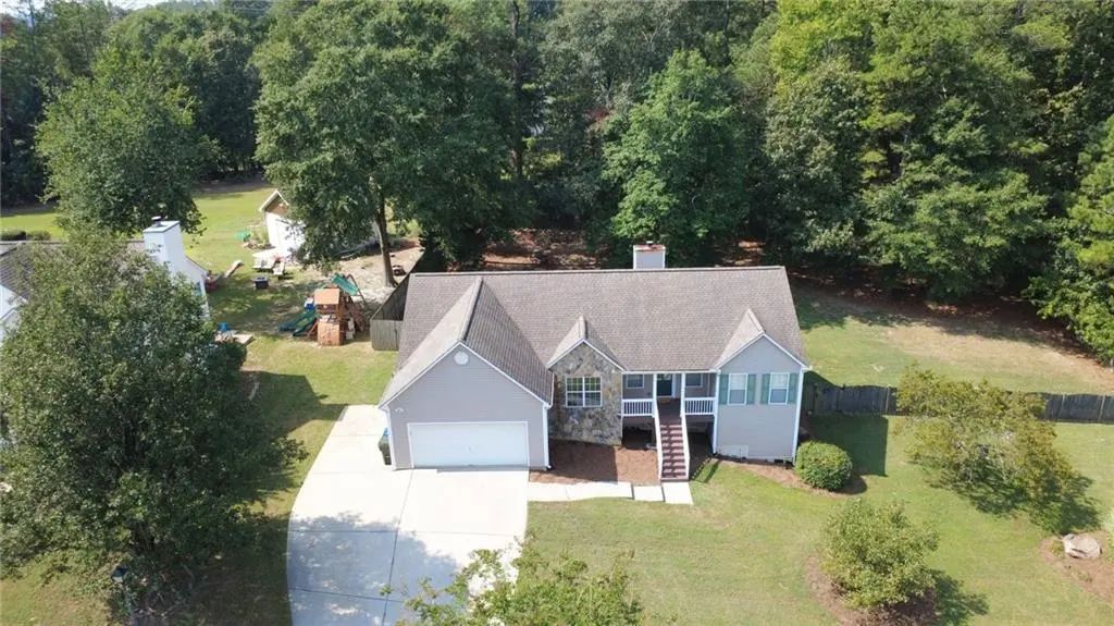 4345 Lexington Ridge Drive, Loganville