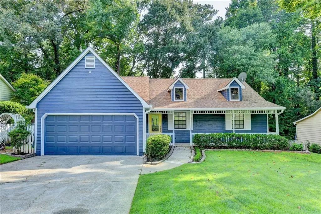 1122 Realm Lane, Lawrenceville