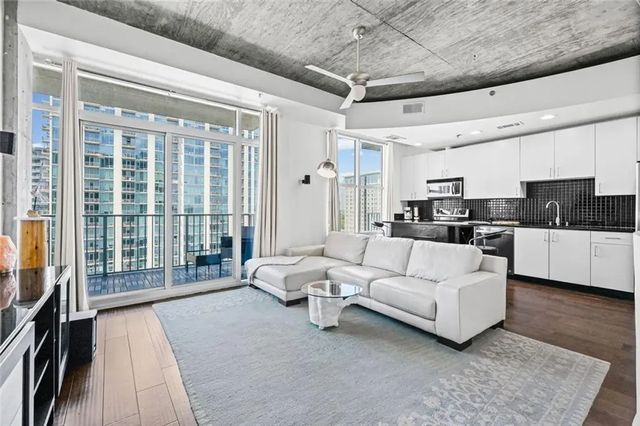 Unit 1304 - 250 Pharr Road Ne, Atlanta