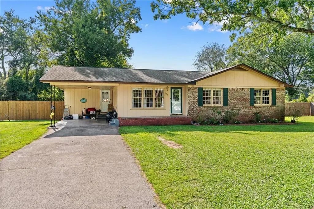123 Donna Street Sw, Calhoun