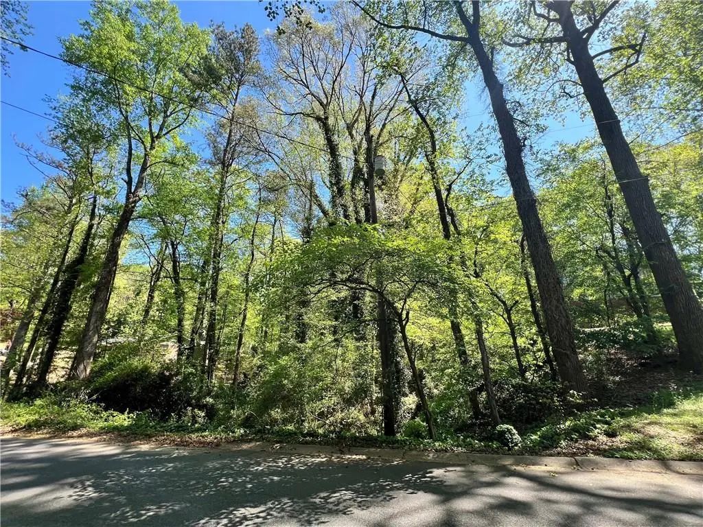 2540 Stoney Brook Lane Ne, Marietta