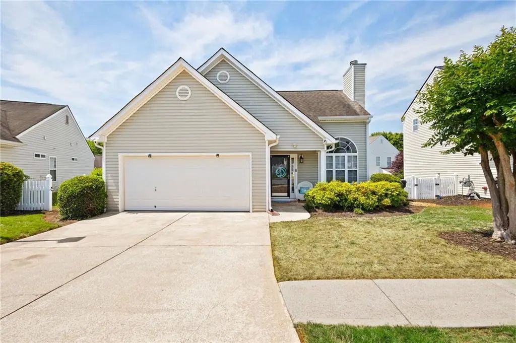 108 Greystone Way, Hiram