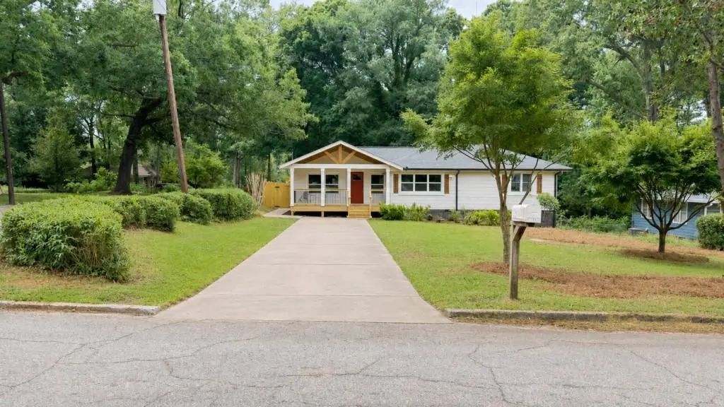 3491 Maplehurst Drive, Decatur