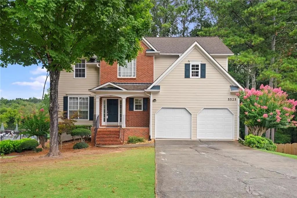 5525 Shepherds Pond, Alpharetta
