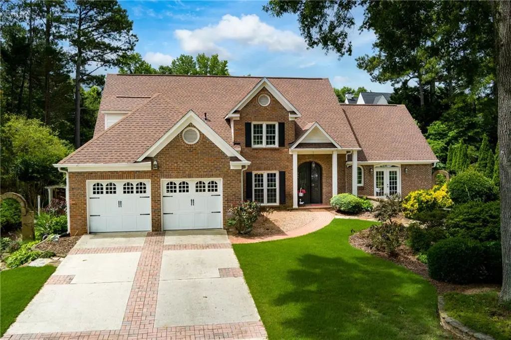 360 Oak Terrace, Alpharetta
