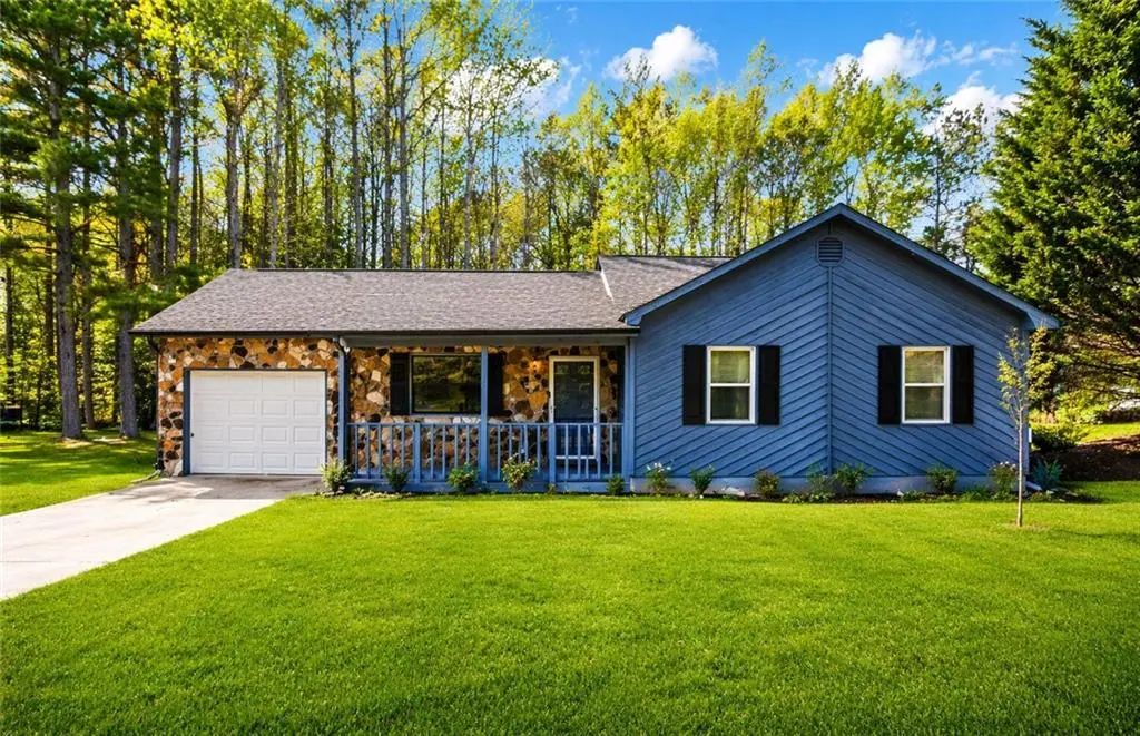 5385 Garvey Drive, Fairburn