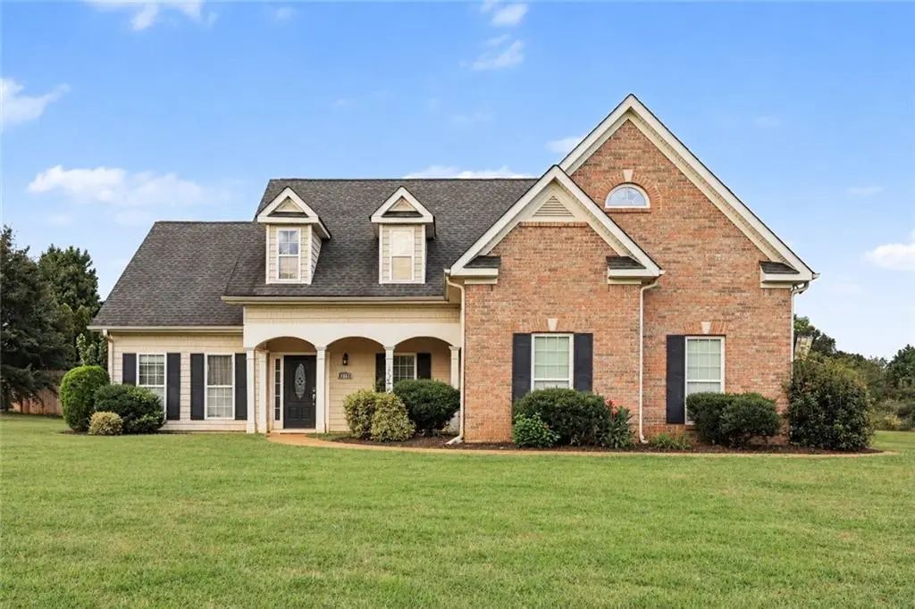 1014 Clover Leaf Drive, Mcdonough