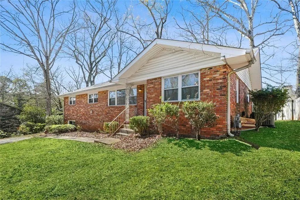 5291 Campbellton Road, Atlanta