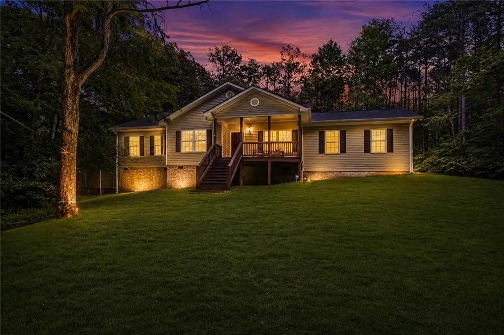16 Allatoona Woods Trail Se, Acworth