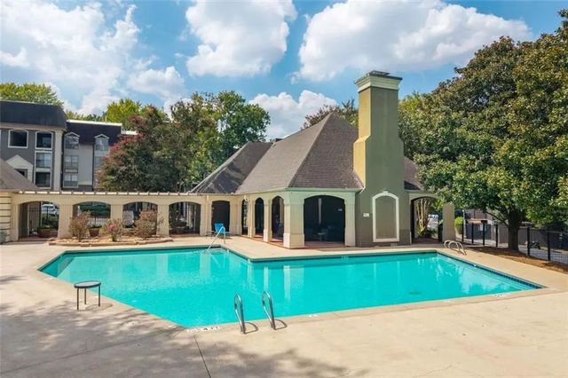 Unit P-213 - 2657 Lenox Road Ne, Atlanta