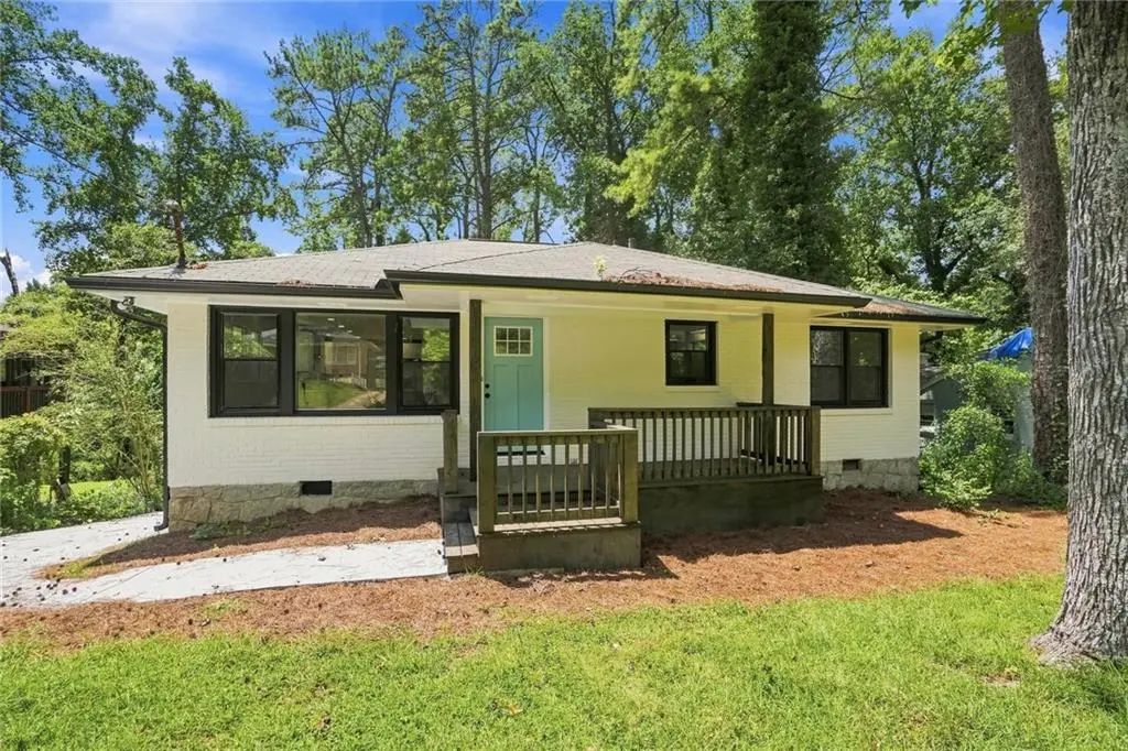 1979 Wells Drive Sw, Atlanta