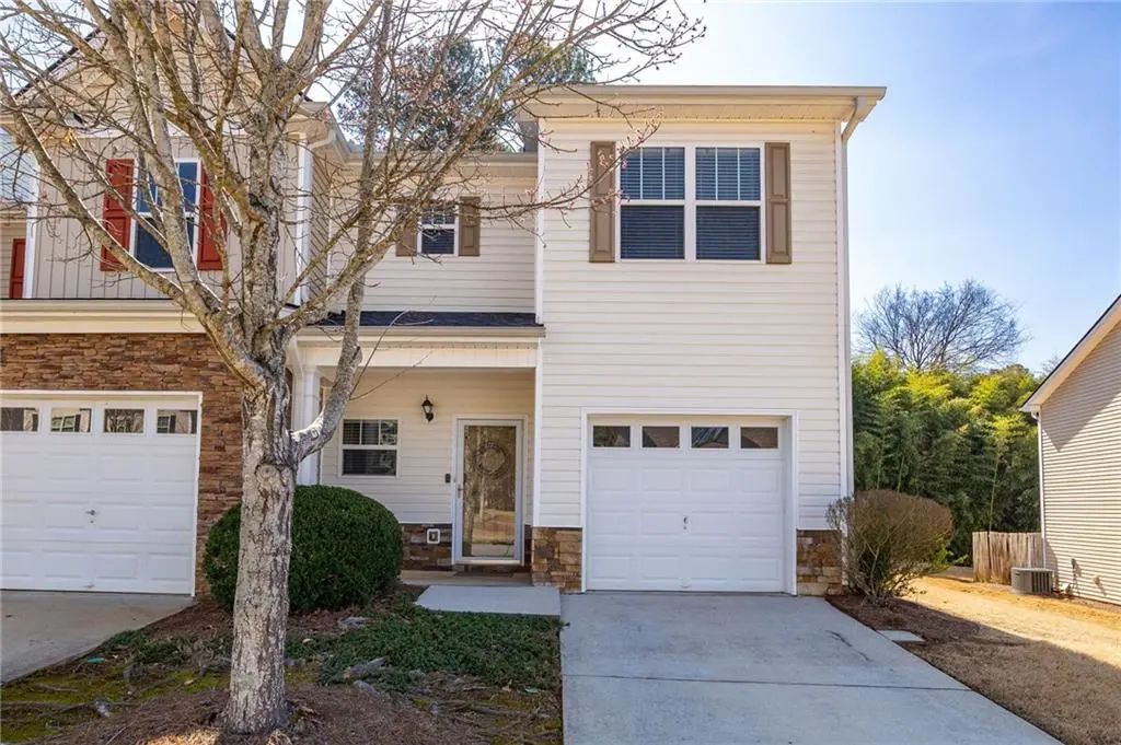 536 Oakside Place, Acworth