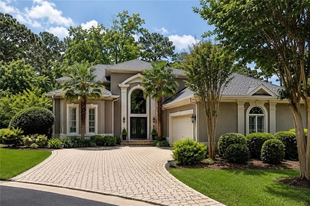 2125 River Falls Drive, Roswell