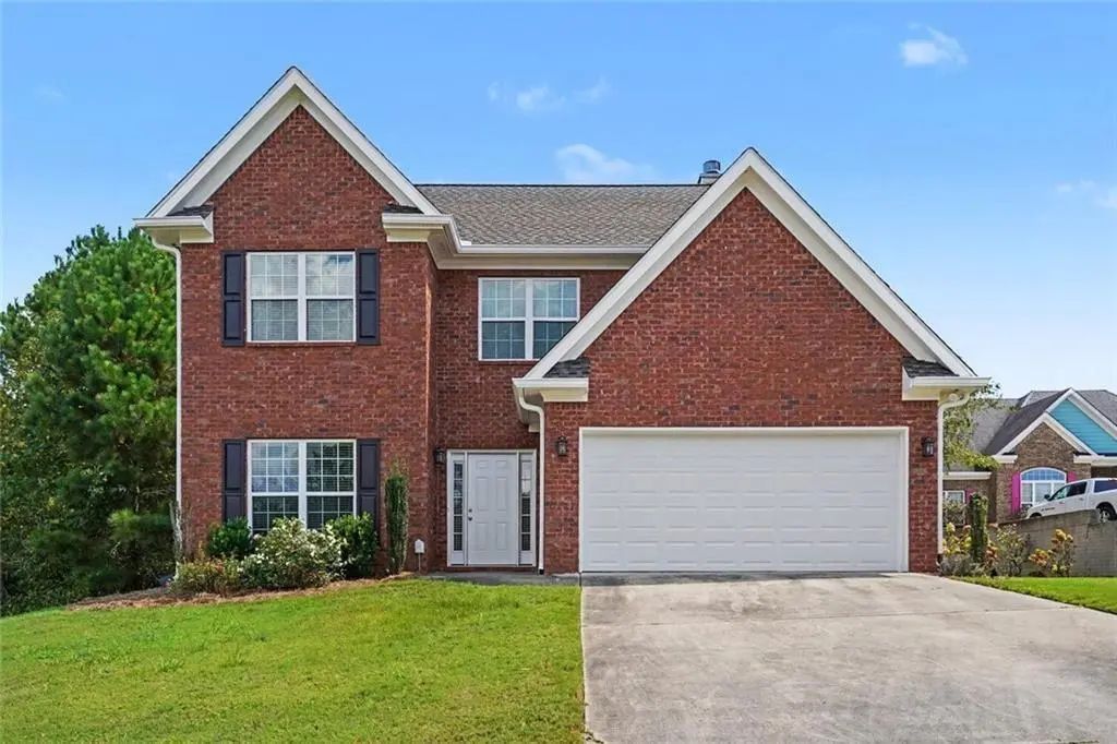 323 Scarlet Oaks Drive, Macon