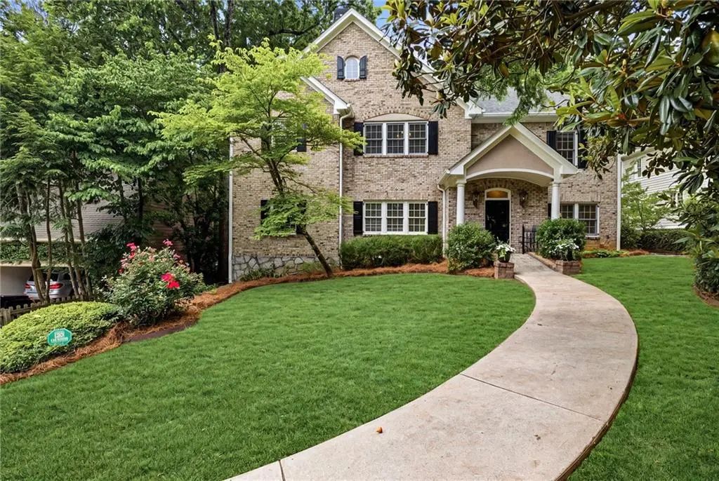 964 Northcliffe Drive, Atlanta