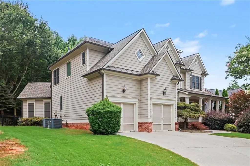 1762 Country Wood Drive, Hoschton