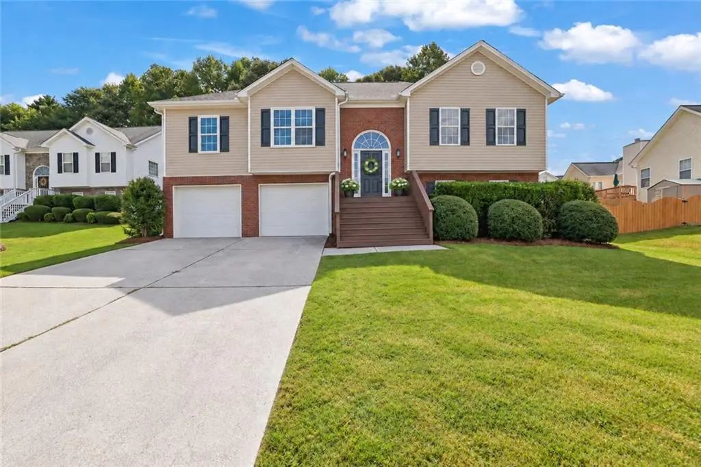 3149 Gem Ives Court, Buford