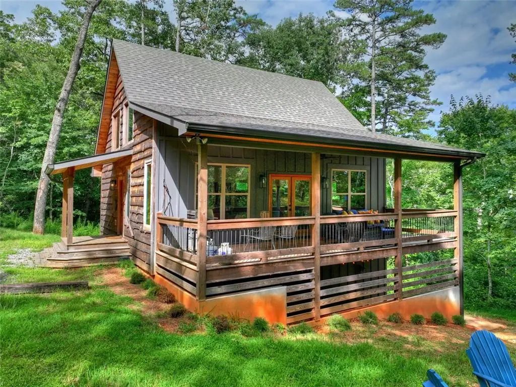 232 Ridge Oaks Way, Ellijay
