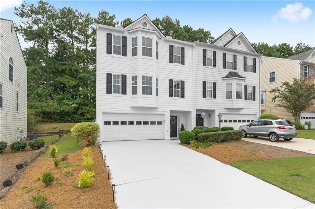 4330 Thorngate Lane, Acworth