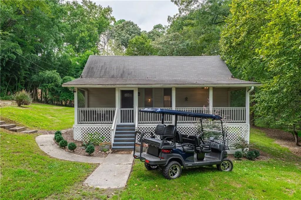 4481 Mclain Circle, Acworth