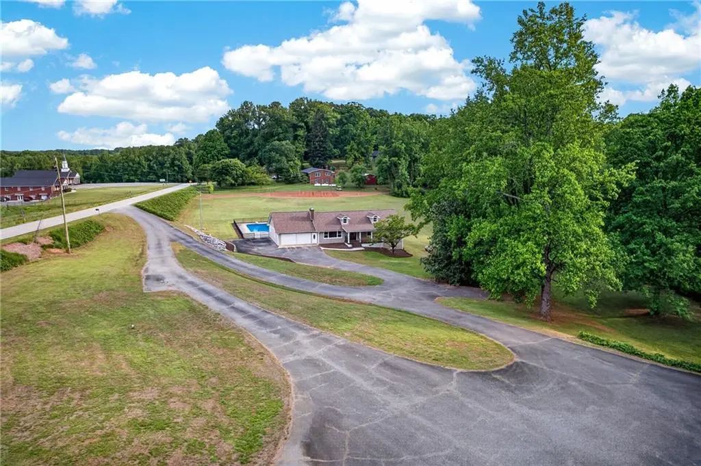 165 Porter Springs Road, Dahlonega