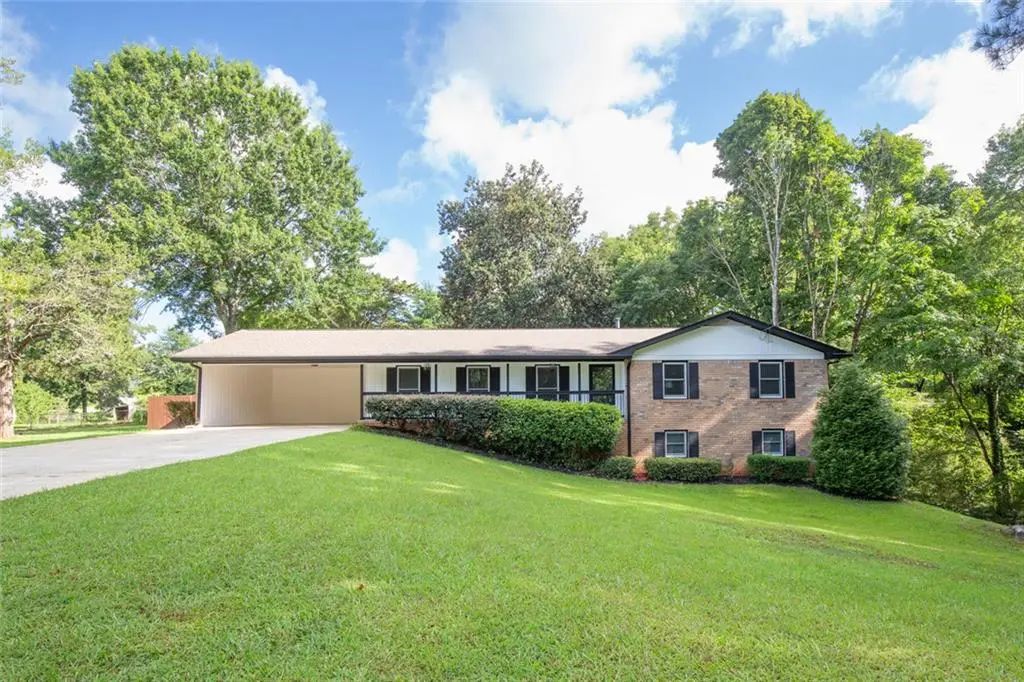 5087 Timber Ridge Court, Stone Mountain