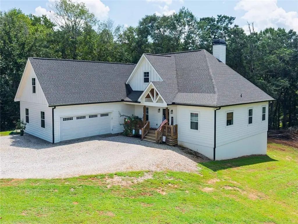 449 Captains Court, Clarkesville