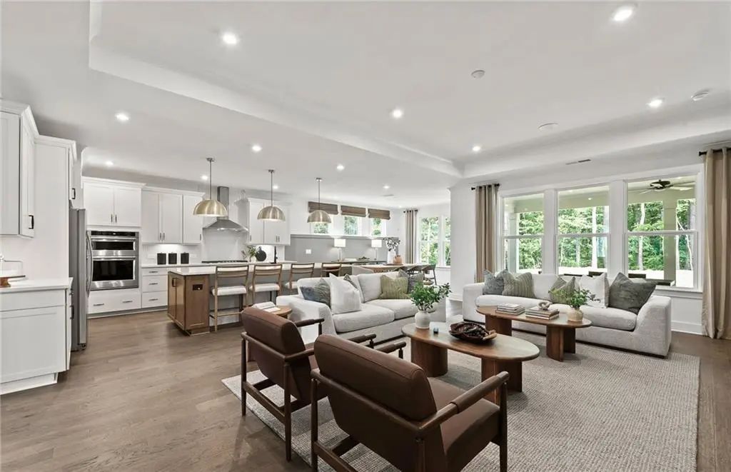 319 Canoe Place, Villa Rica