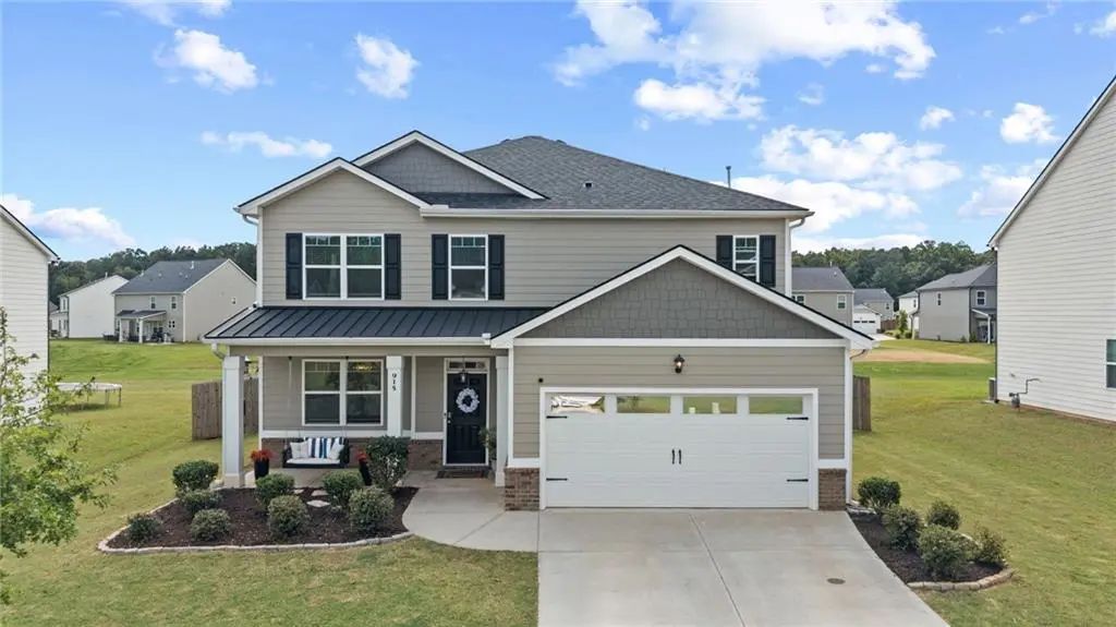 915 Graham Campbell Lane, Statham