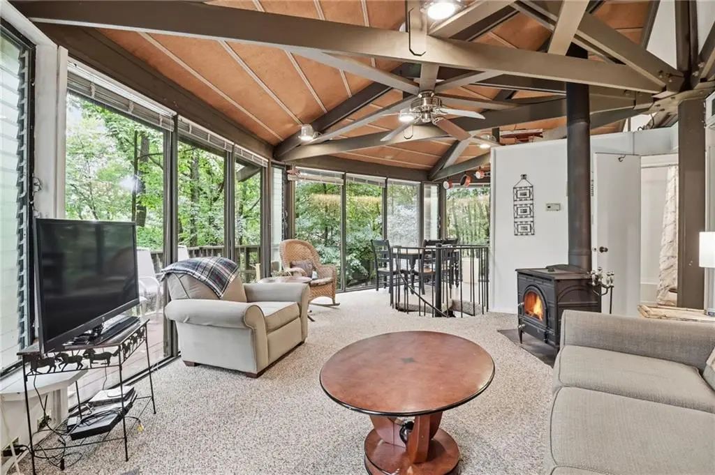 161 Treetopper Circle, Big Canoe