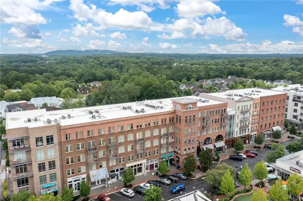 Unit 411 - 360 Chambers Street, Woodstock