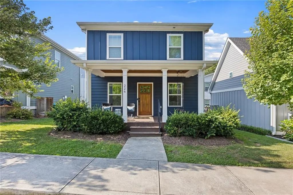 226 Old Canton Circle, Ball Ground