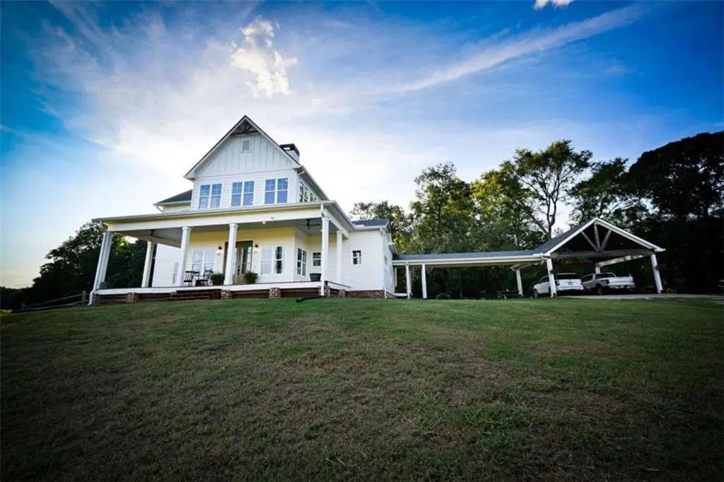 9895 Post Road, Shady Dale