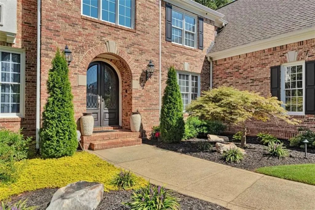 1421 Castlebrooke Way, Marietta